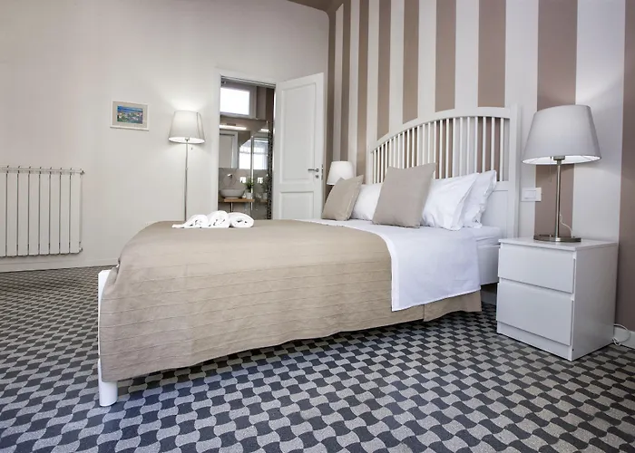 Bed & Breakfast Kalavrìa 4*