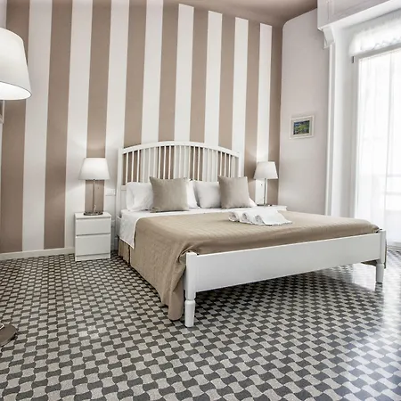 Bed and Breakfast Kalavria Ρέτζιο ντι Καλάμπρια