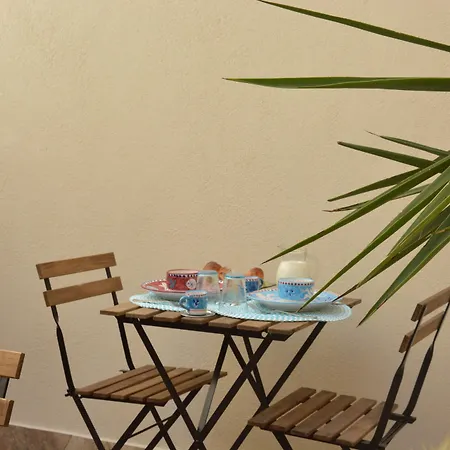 Kalavria Bed and Breakfast 4*